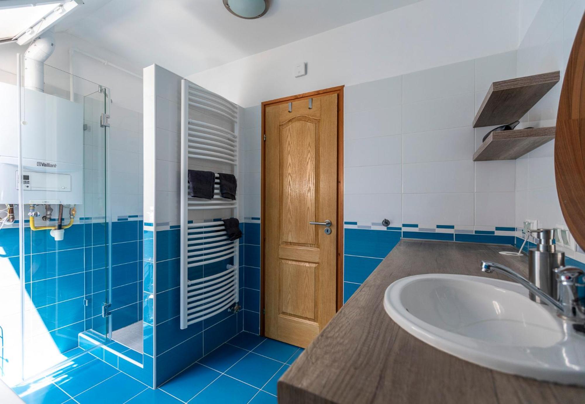 Park Apartman Sarrod Exterior photo